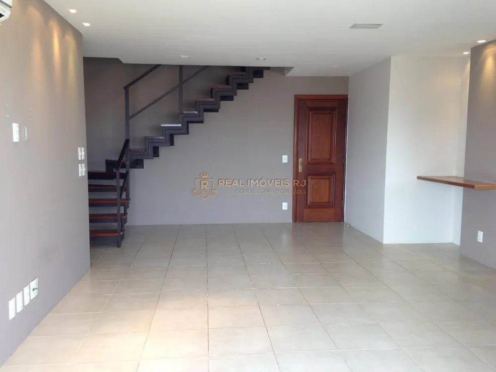 Apartamento, 3 quartos, 258 m² - Foto 2