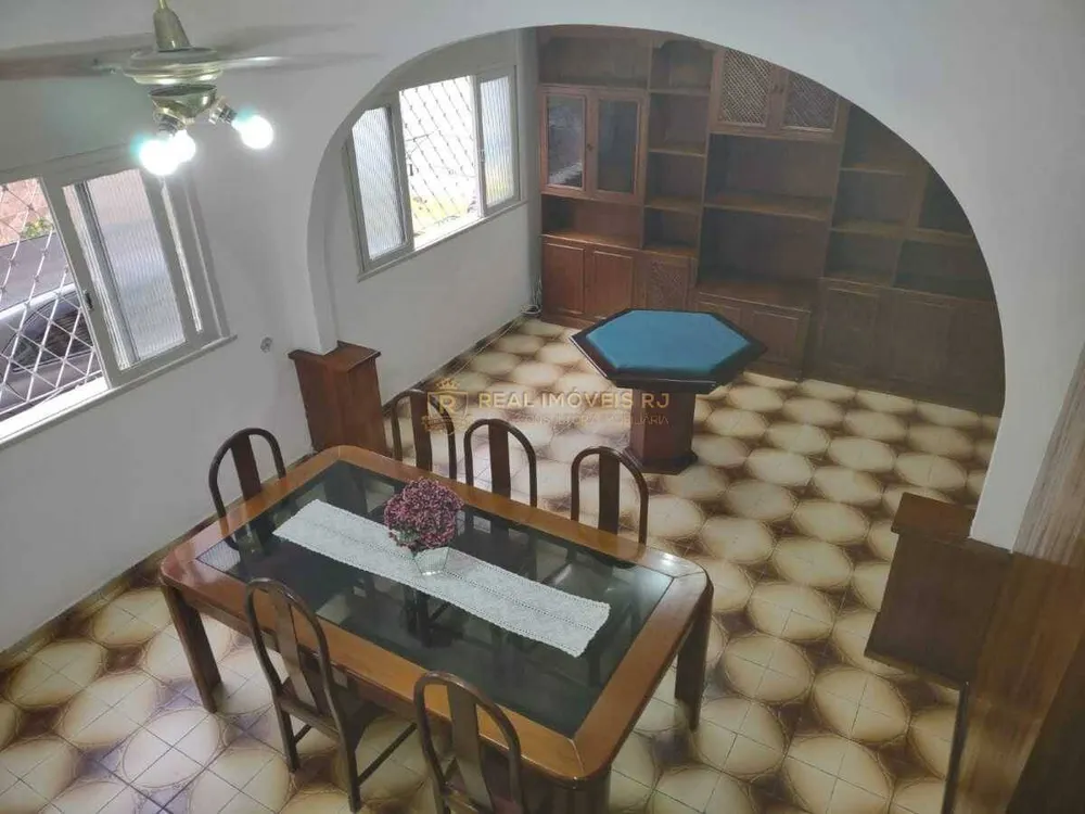 Casa, 3 quartos, 240 m² - Foto 35
