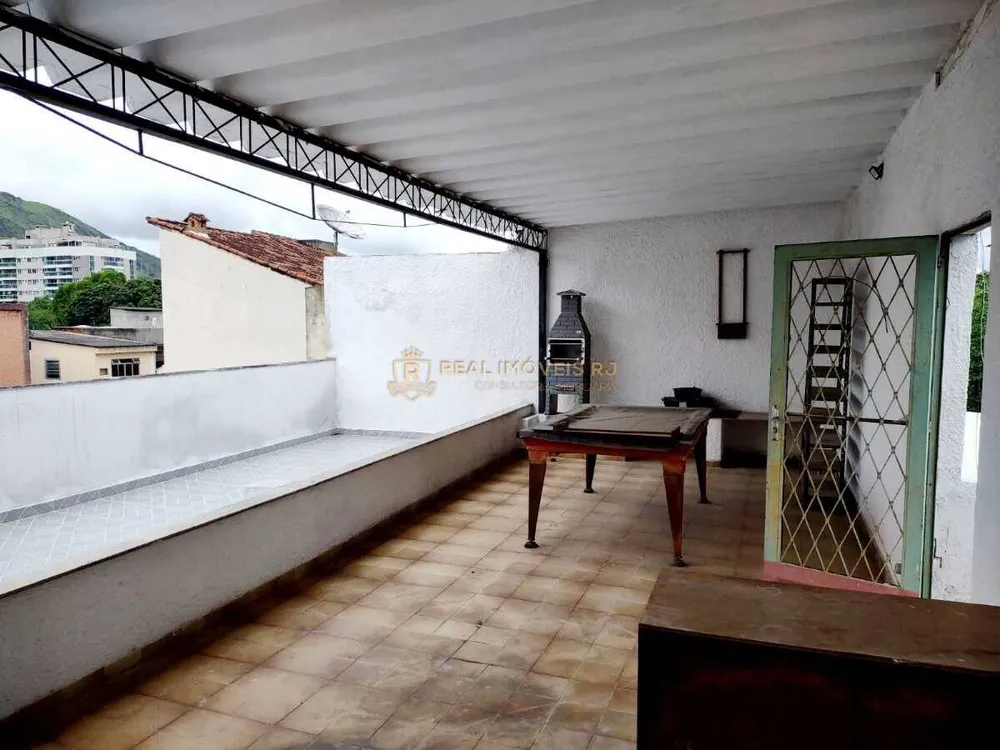 Casa, 3 quartos, 240 m² - Foto 26
