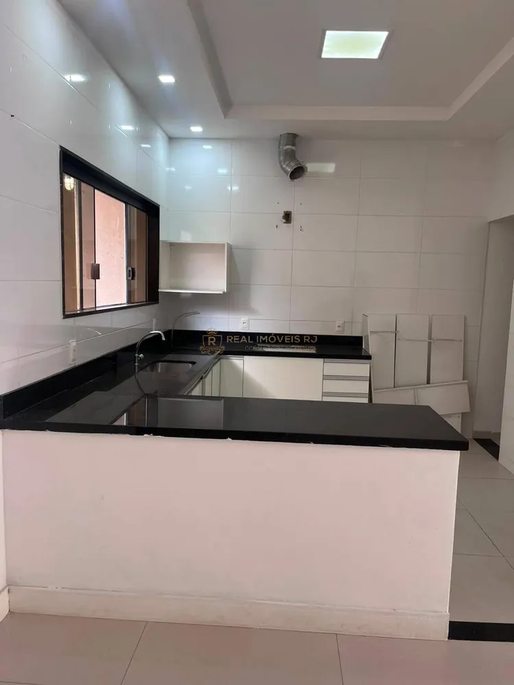 Casa, 4 quartos, 270 m² - Foto 4