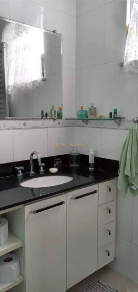 Casa, 3 quartos, 260 m² - Foto 35