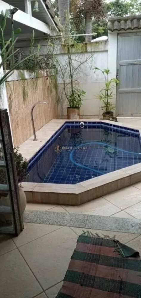Casa, 3 quartos, 260 m² - Foto 3