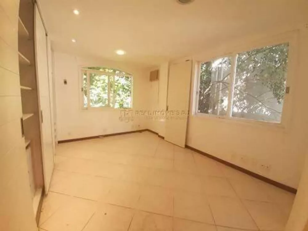 Apartamento à venda com 3 quartos, 210m² - Foto 6