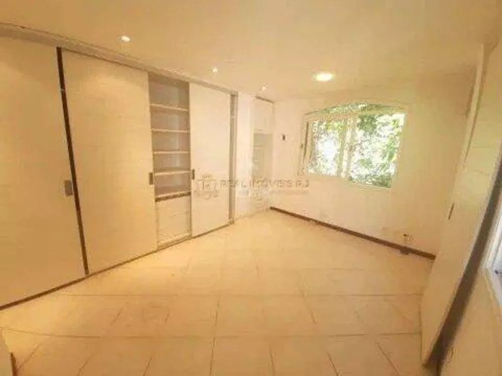 Apartamento à venda com 3 quartos, 210m² - Foto 7