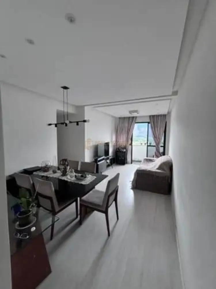 Apartamento, 3 quartos, 81 m² - Foto 2