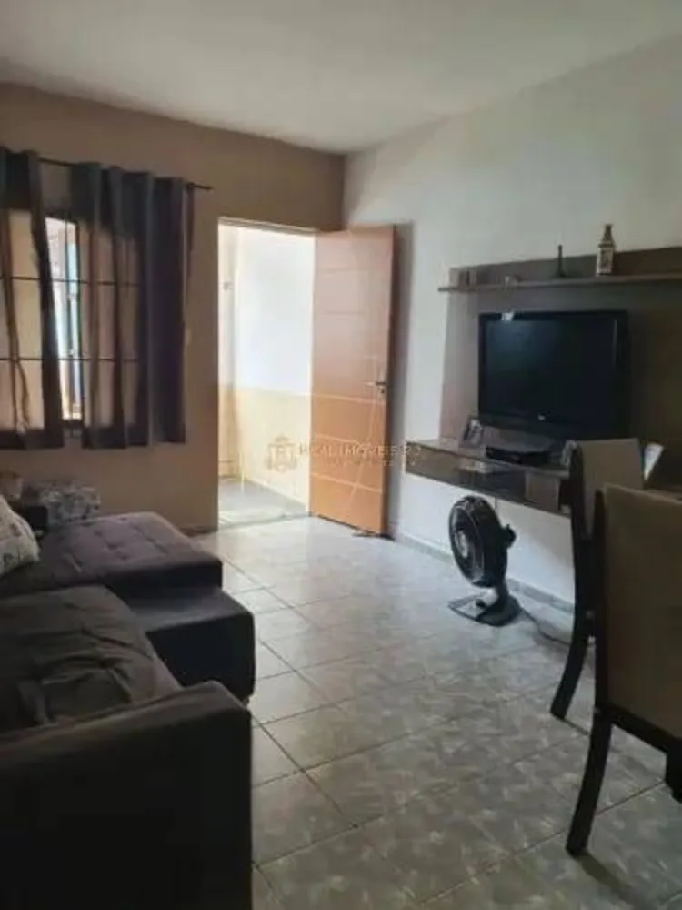 Casa, 3 quartos, 200 m² - Foto 1