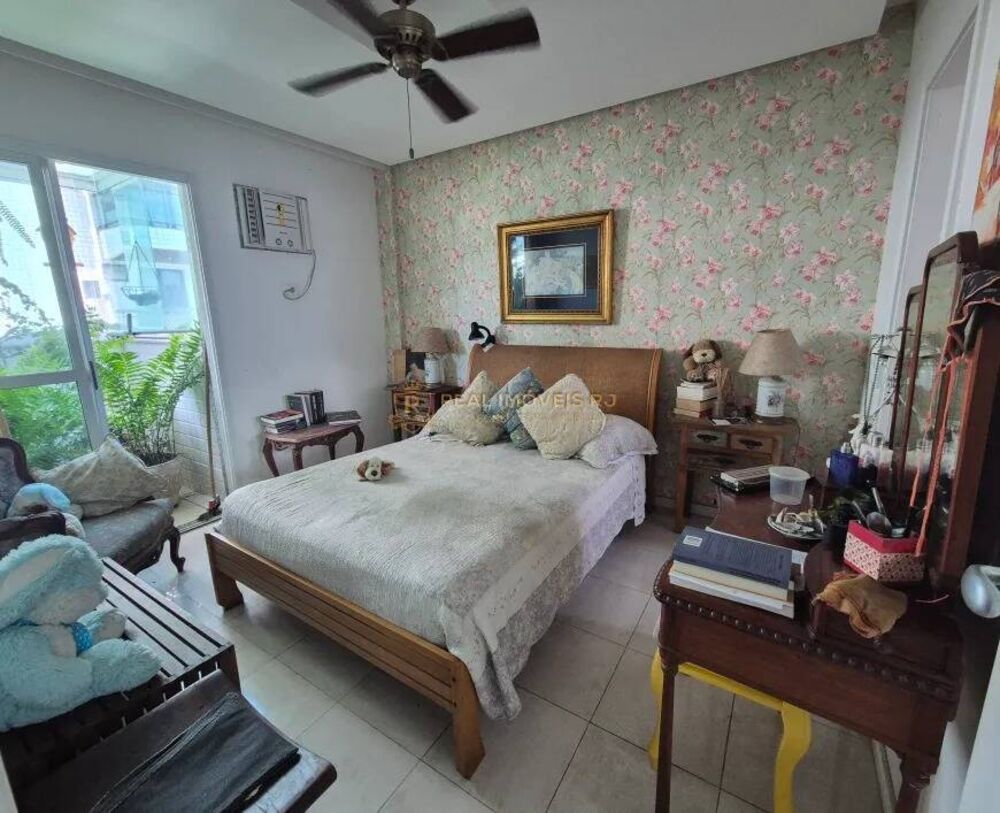 Apartamento à venda com 3 quartos, 86m² - Foto 1
