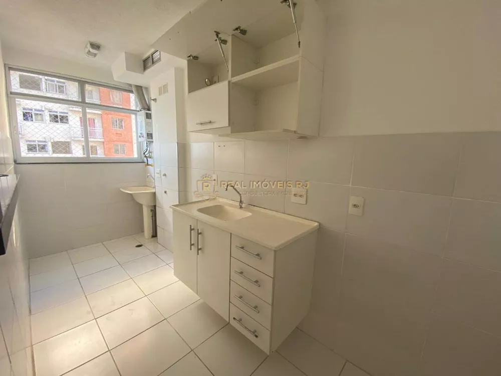 Apartamento à venda com 2 quartos, 46m² - Foto 3