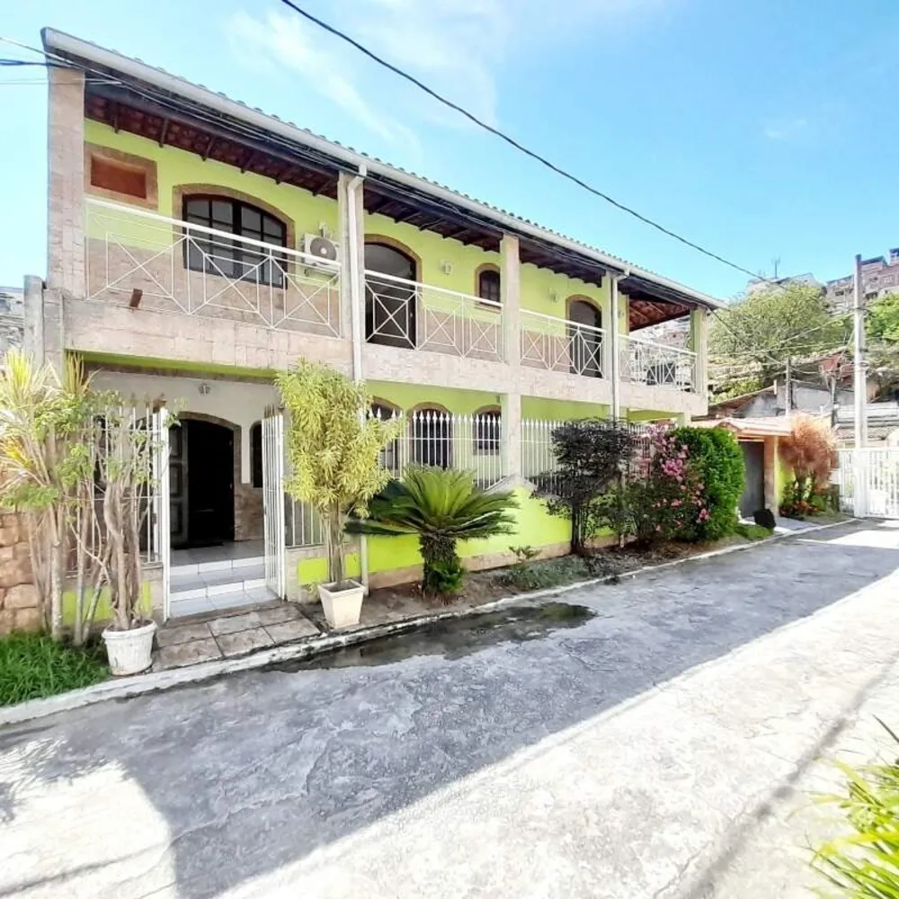 Casa, 5 quartos, 380 m² - Foto 1