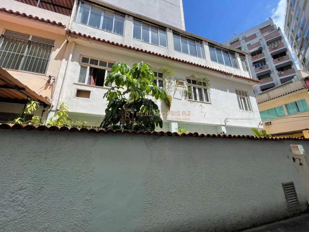 Casa, 6 quartos, 180 m² - Foto 2