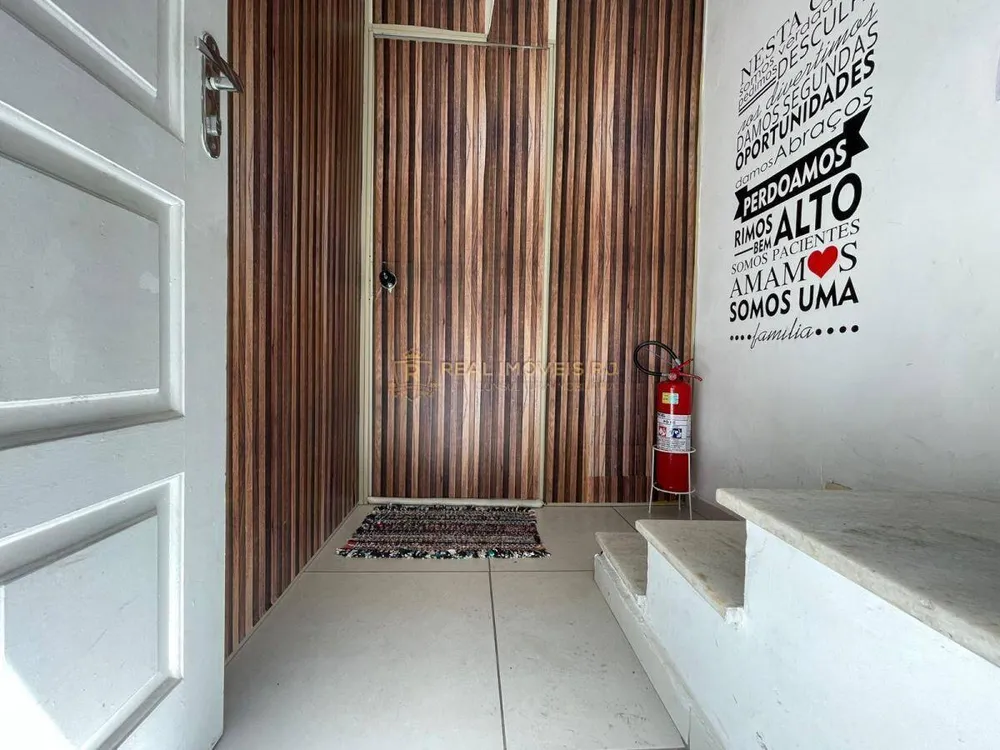 Casa, 6 quartos, 180 m² - Foto 5