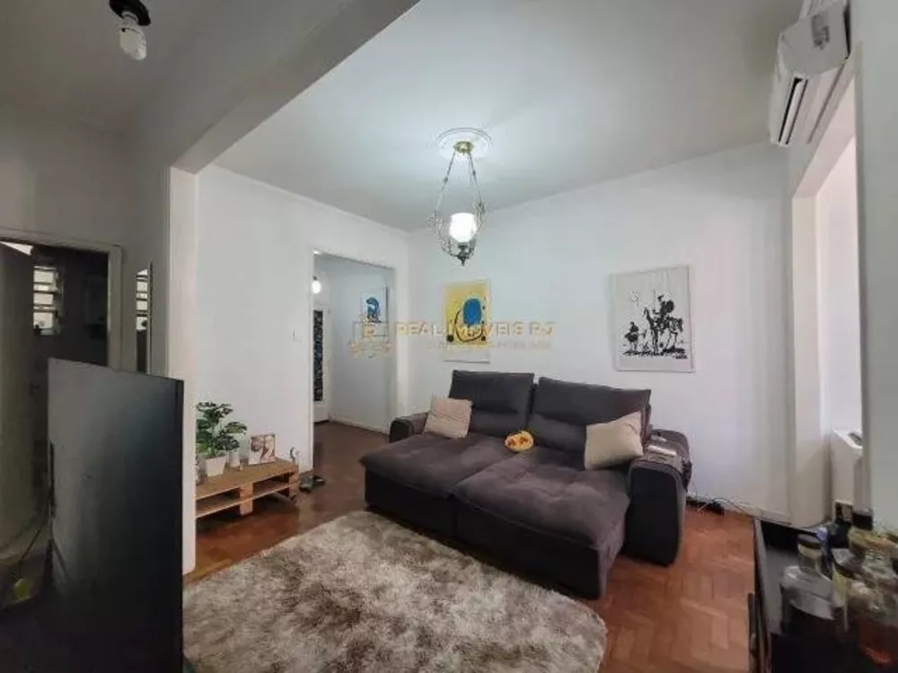 Apartamento à venda com 3 quartos, 75m² - Foto 2