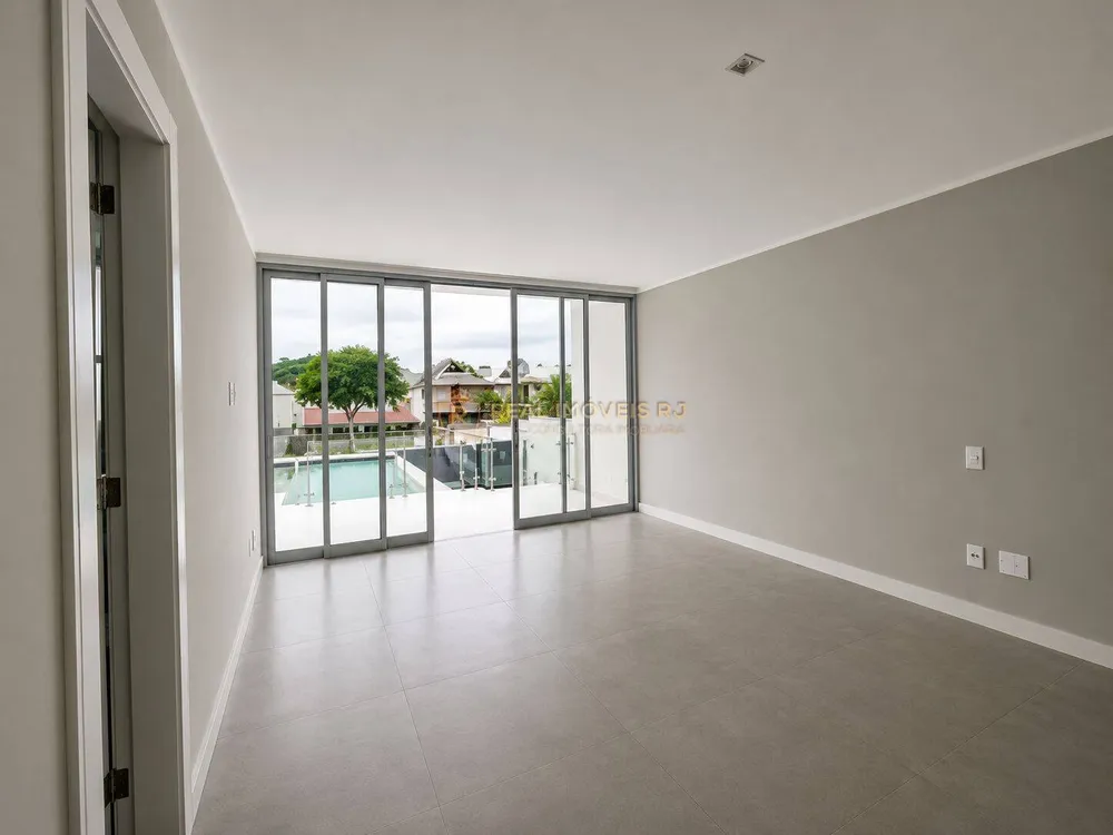 Casa, 4 quartos, 260 m² - Foto 13
