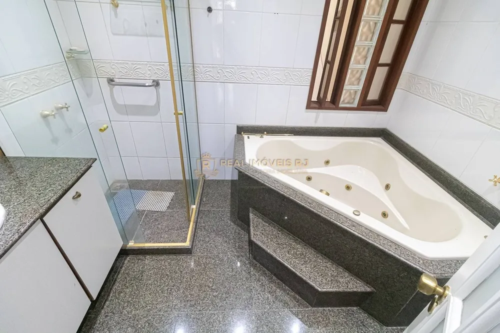 Casa, 3 quartos, 241 m² - Foto 27