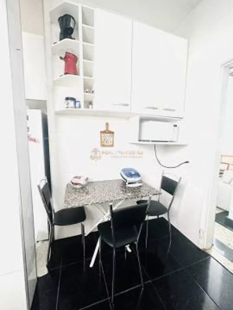 Apartamento à venda com 3 quartos, 98m² - Foto 4