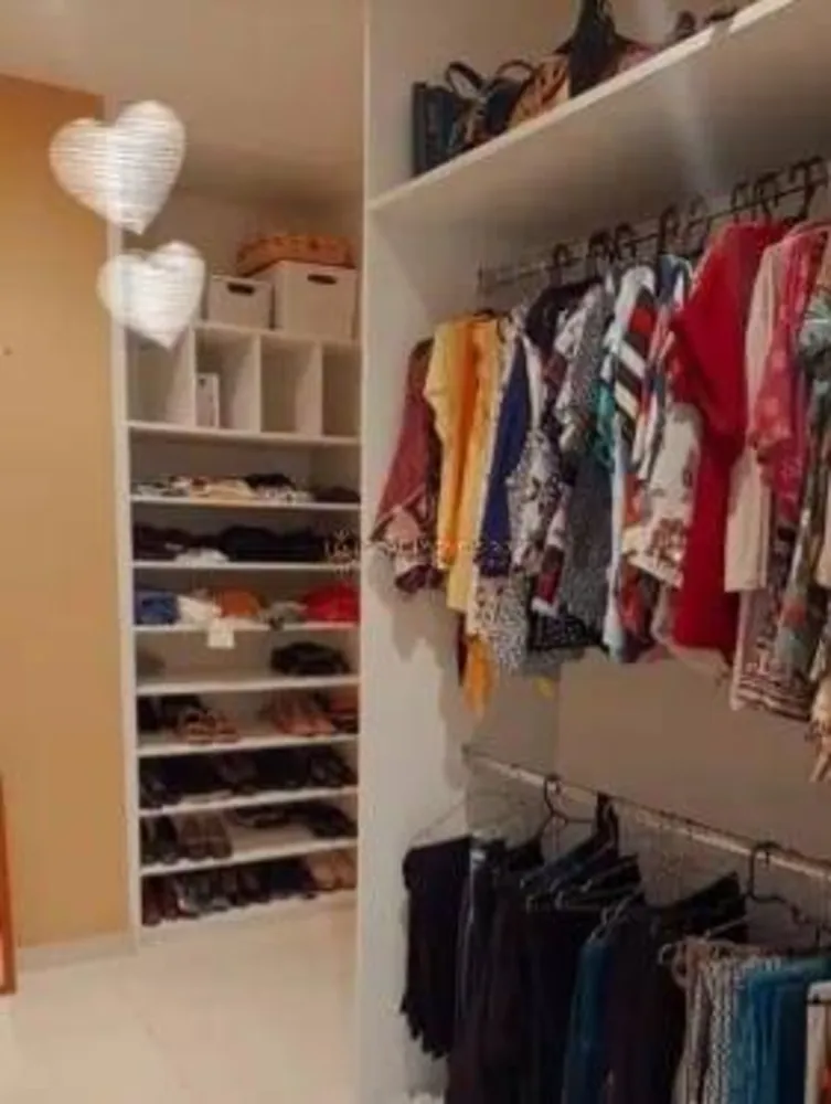 Casa, 4 quartos, 350 m² - Foto 1