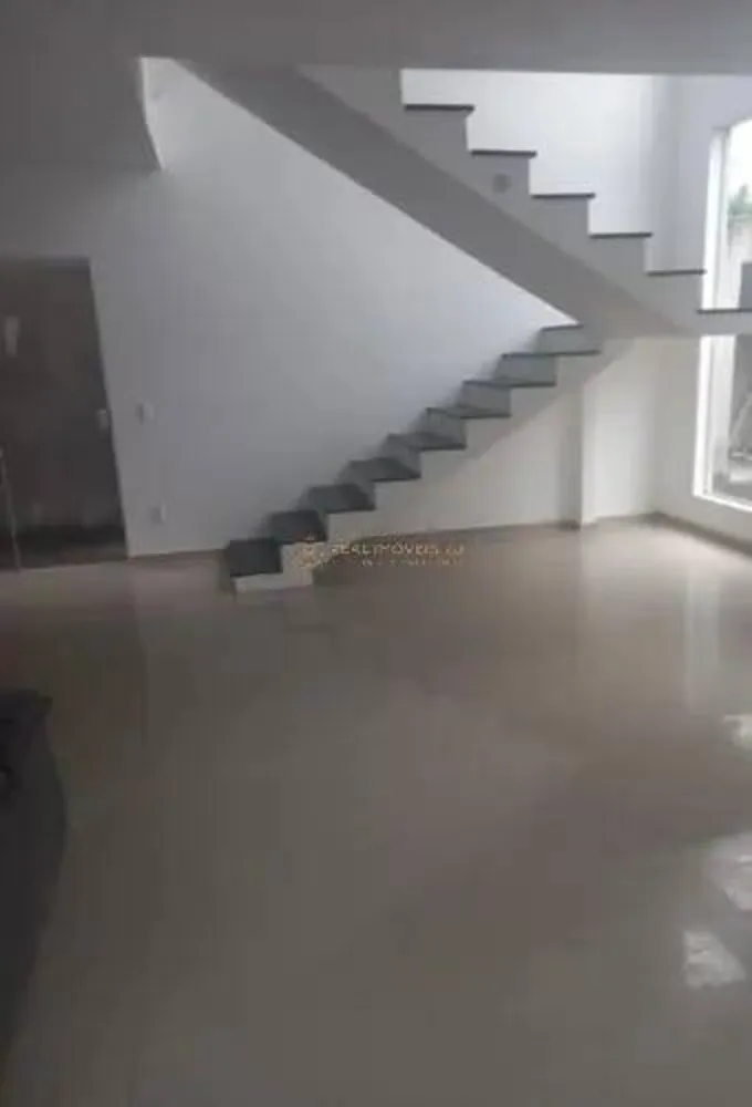 Casa, 3 quartos, 240 m² - Foto 4