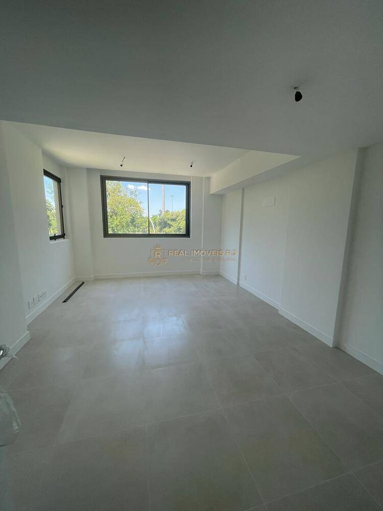 Apartamento, 3 quartos, 155 m² - Foto 1