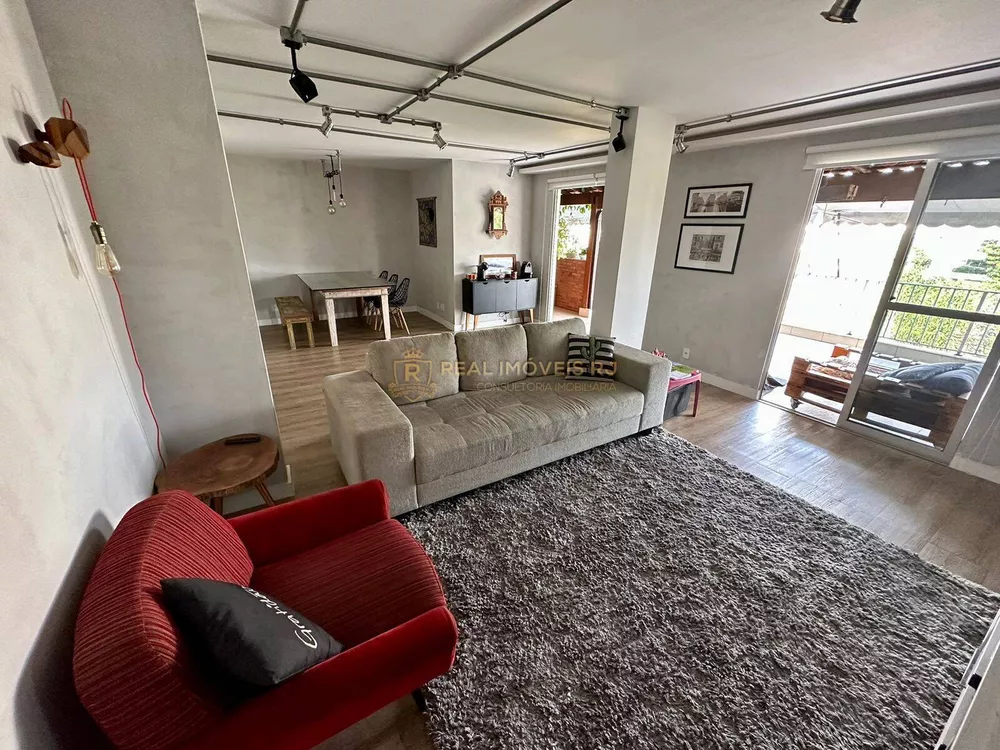 Apartamento à venda com 3 quartos, 178m² - Foto 3