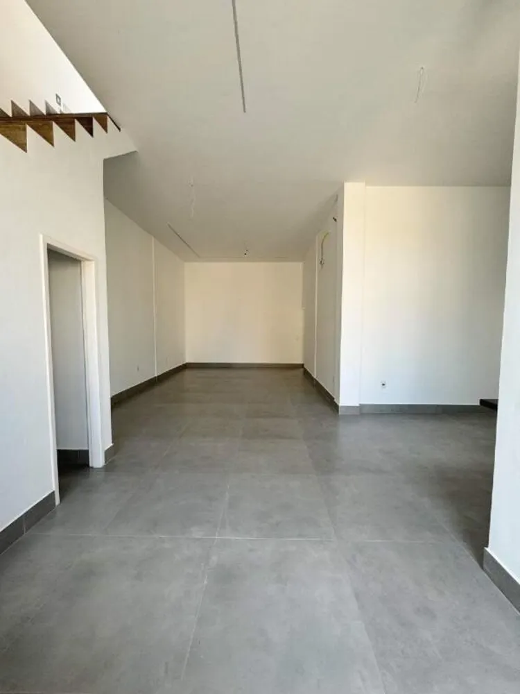 Casa, 3 quartos, 250 m² - Foto 18
