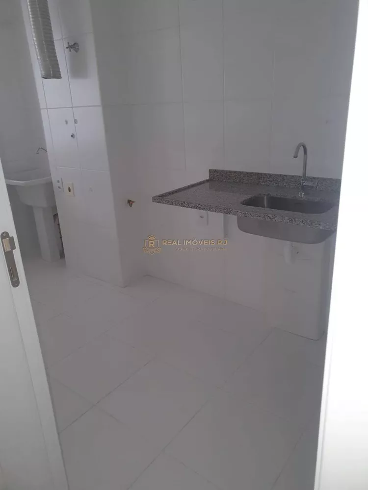 Apartamento à venda com 2 quartos, 58m² - Foto 4