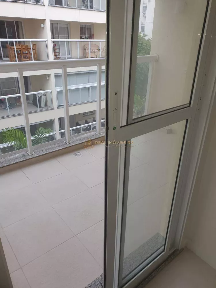 Apartamento à venda com 2 quartos, 58m² - Foto 3