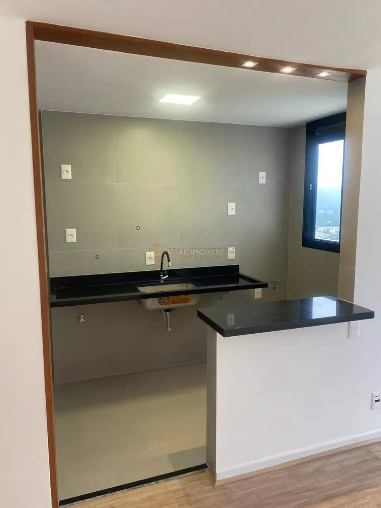 Cobertura à venda com 2 quartos, 127m² - Foto 8