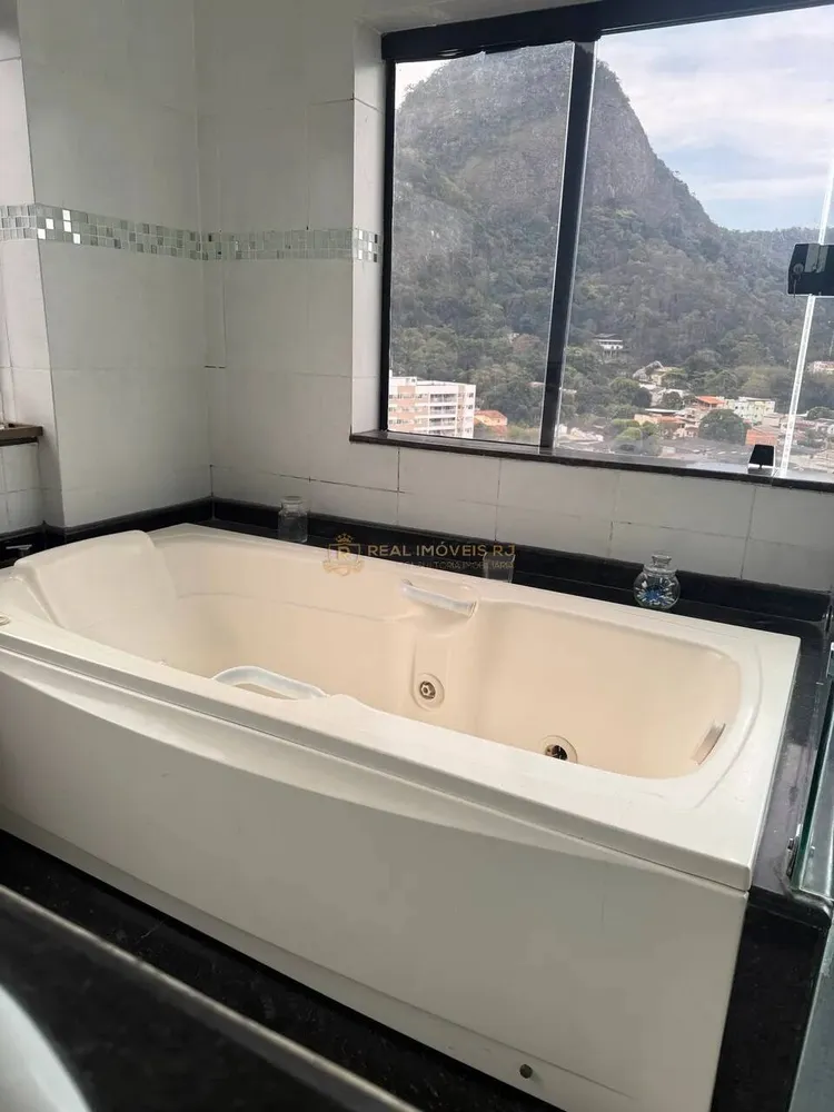 Cobertura, 3 quartos, 210 m² - Foto 8