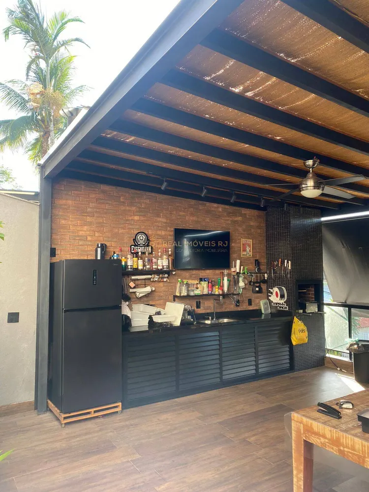 Casa, 3 quartos, 220 m² - Foto 2