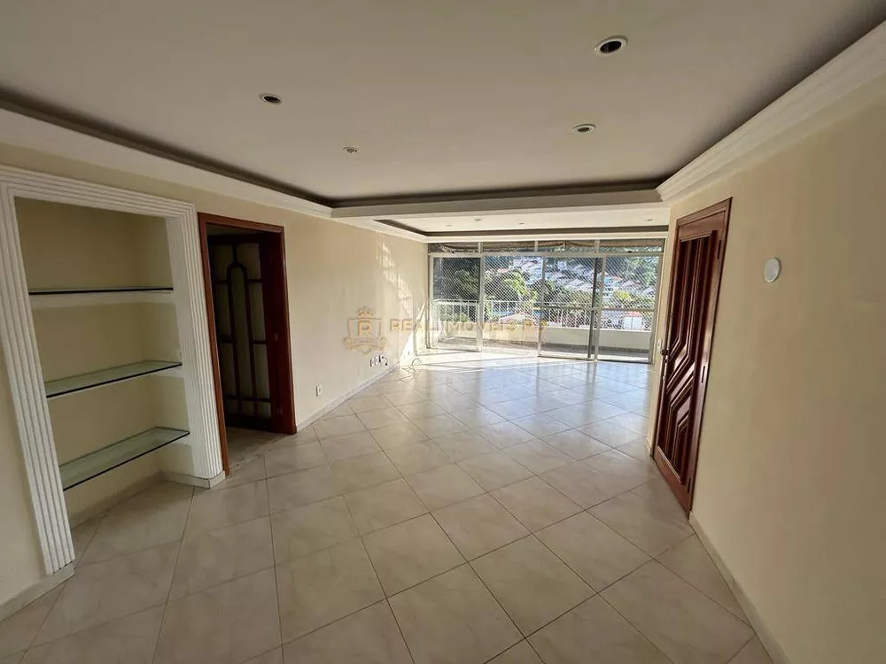 Apartamento à venda com 4 quartos, 141m² - Foto 3