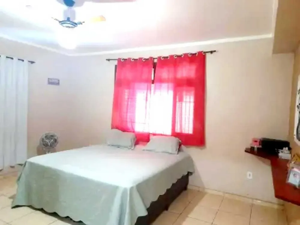Casa, 3 quartos, 260 m² - Foto 2