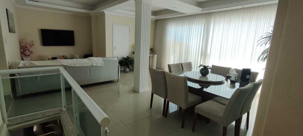 Casa, 3 quartos, 322 m² - Foto 3