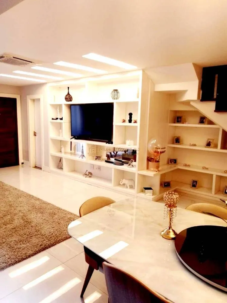 Casa, 5 quartos, 240 m² - Foto 13