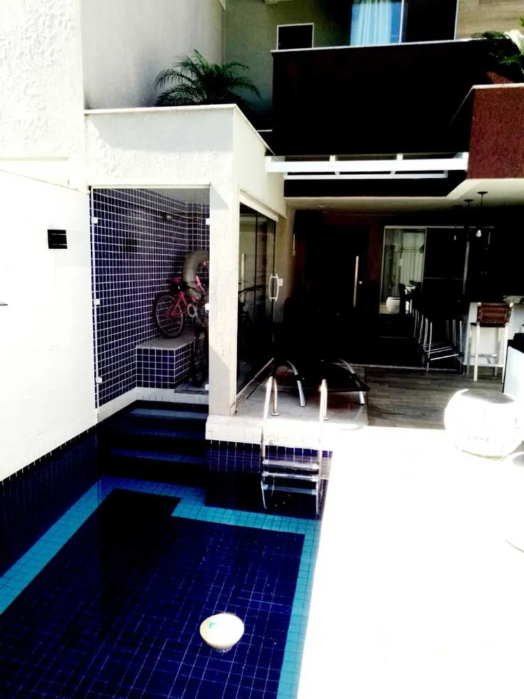 Casa, 5 quartos, 240 m² - Foto 17
