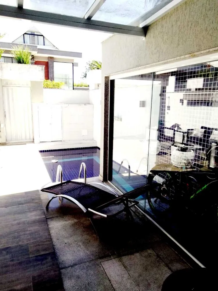 Casa, 5 quartos, 240 m² - Foto 16
