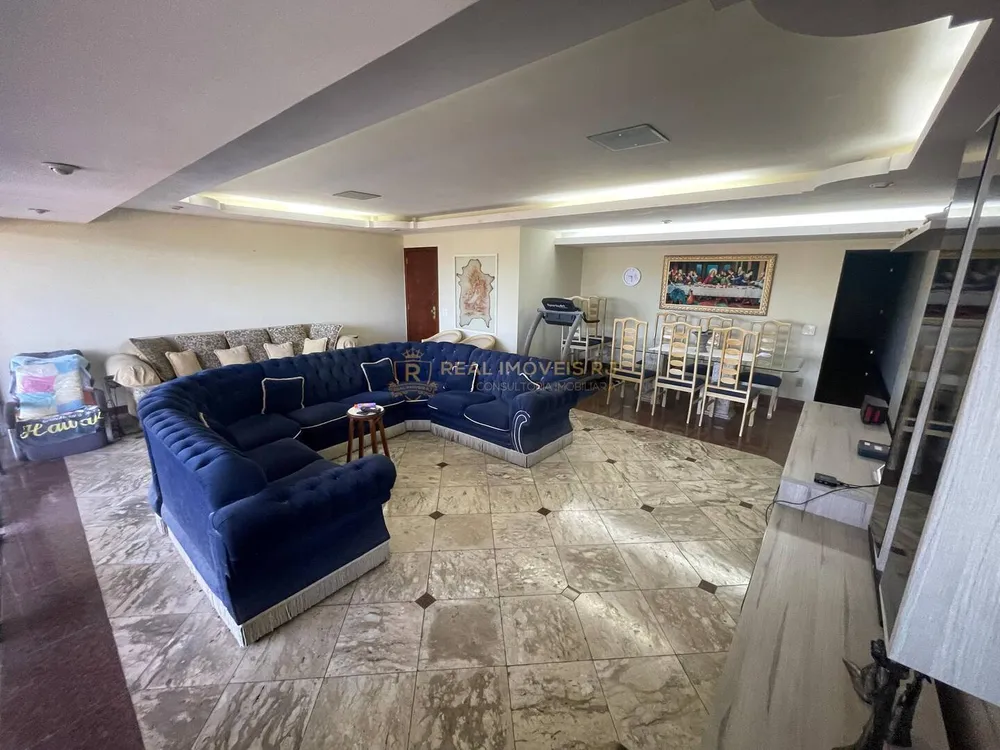 Apartamento, 3 quartos, 200 m² - Foto 2