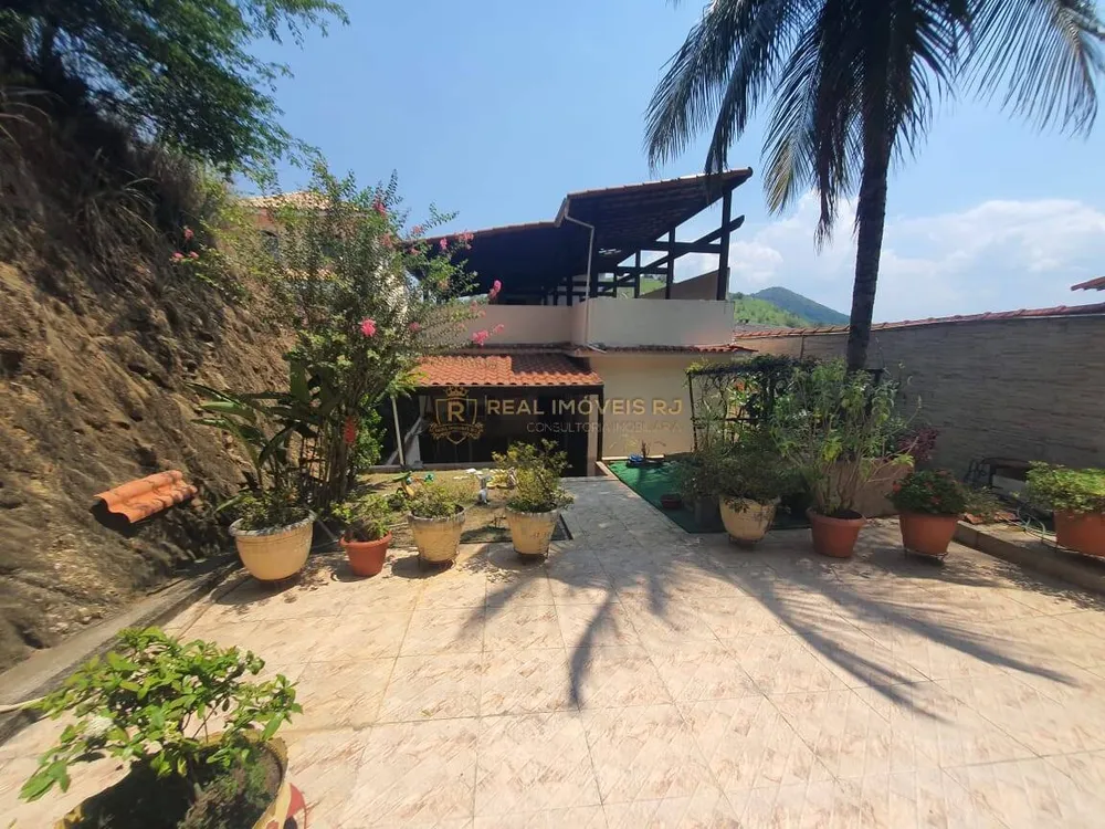 Casa, 4 quartos, 326 m² - Foto 3