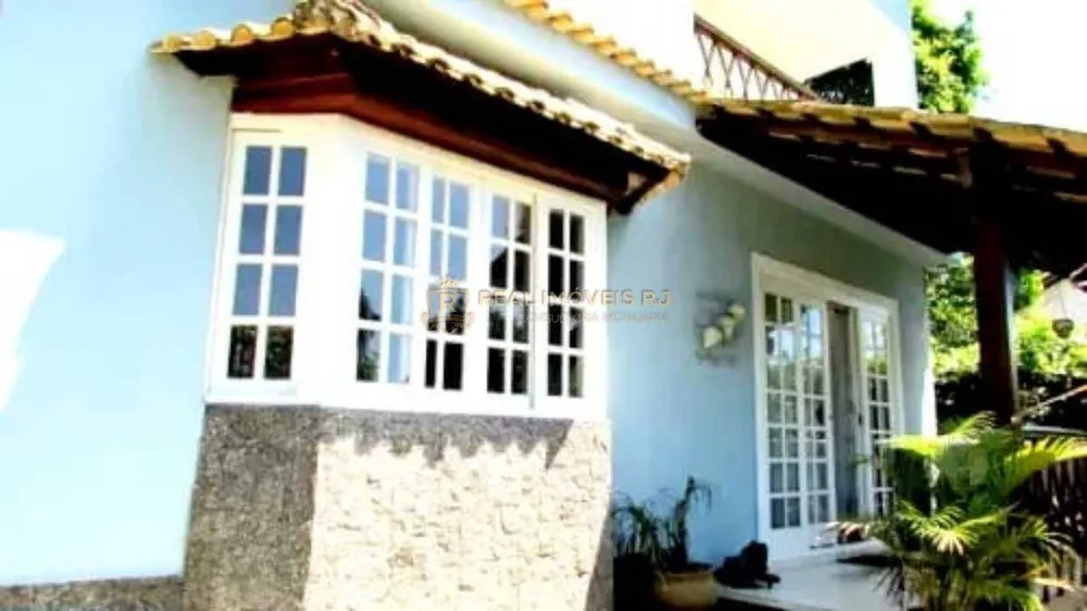 Casa, 4 quartos, 300 m² - Foto 1