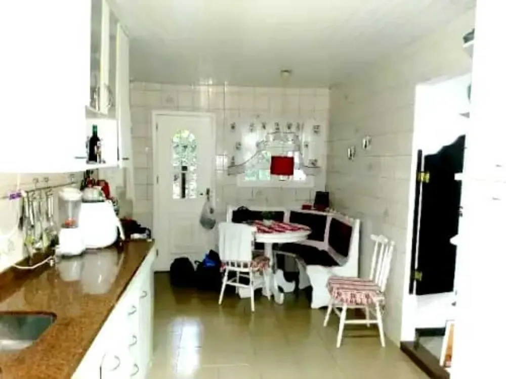 Casa, 4 quartos, 300 m² - Foto 2