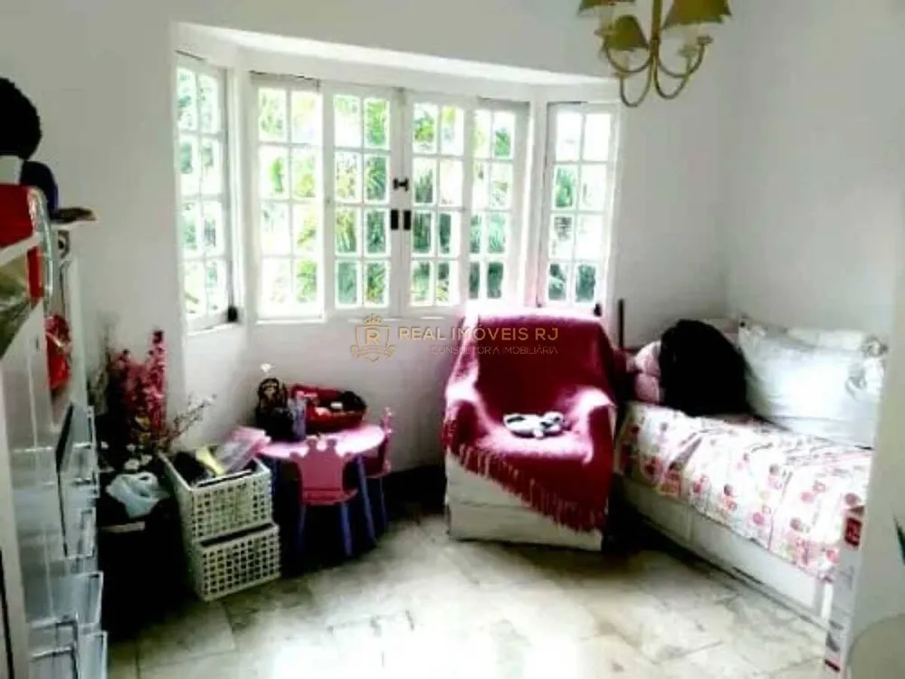 Casa, 4 quartos, 300 m² - Foto 25