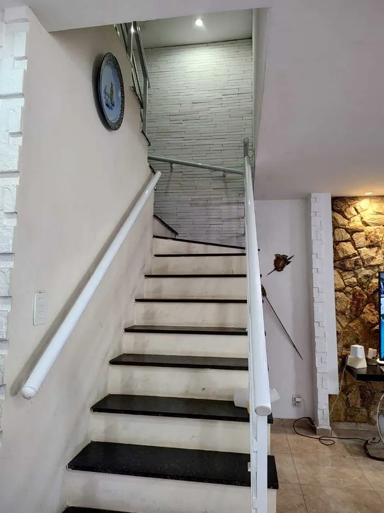 Casa, 5 quartos, 270 m² - Foto 2