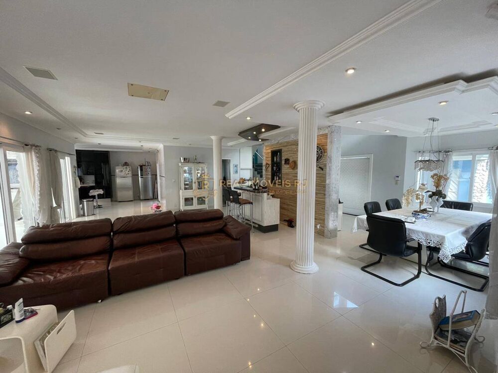 Casa, 3 quartos, 335 m² - Foto 3