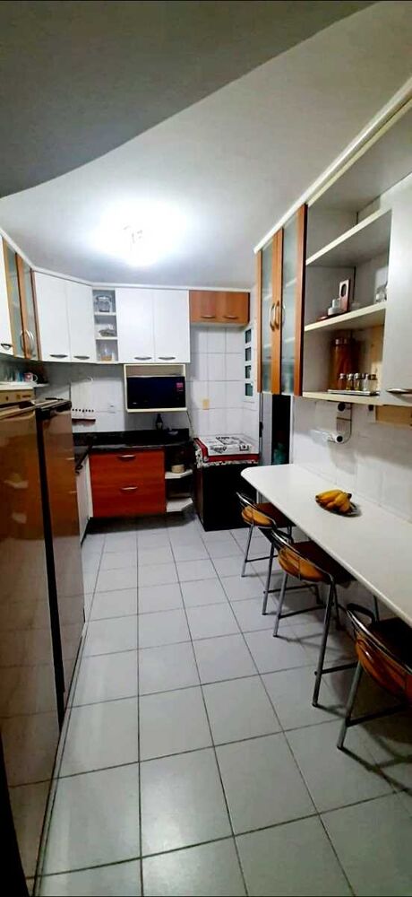 Casa à venda com 3 quartos, 100m² - Foto 3