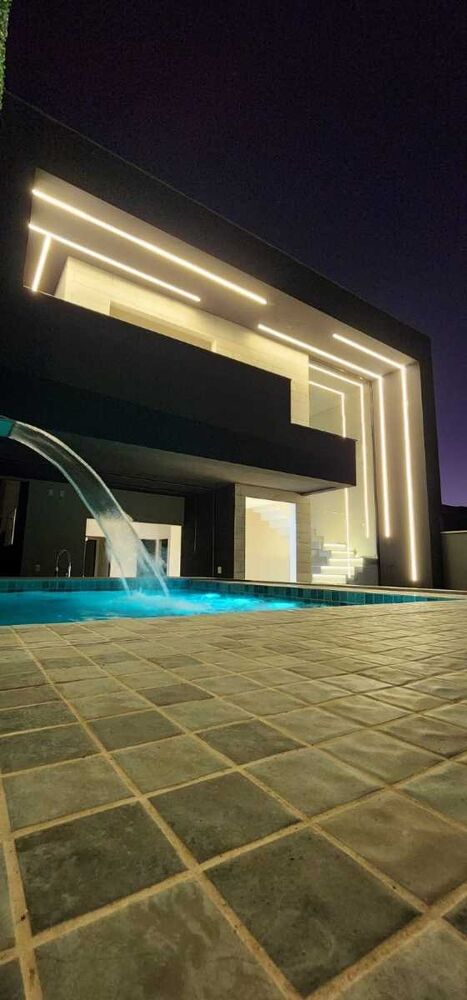 Casa, 4 quartos, 186 m² - Foto 1
