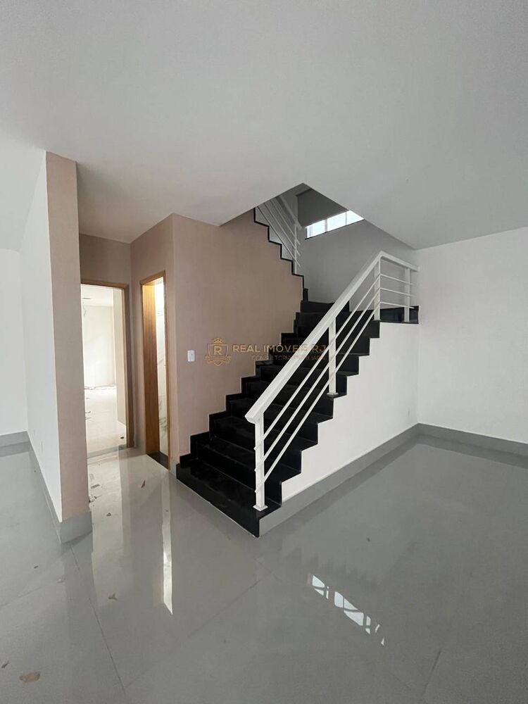 Casa, 3 quartos, 370 m² - Foto 2