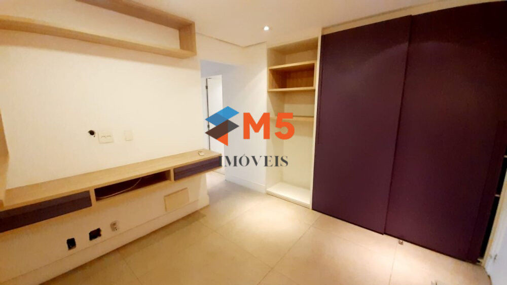 Apartamento para alugar com 3 quartos, 202m² - Foto 11