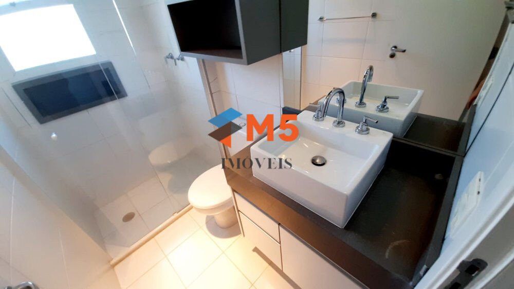 Apartamento para alugar com 3 quartos, 202m² - Foto 7