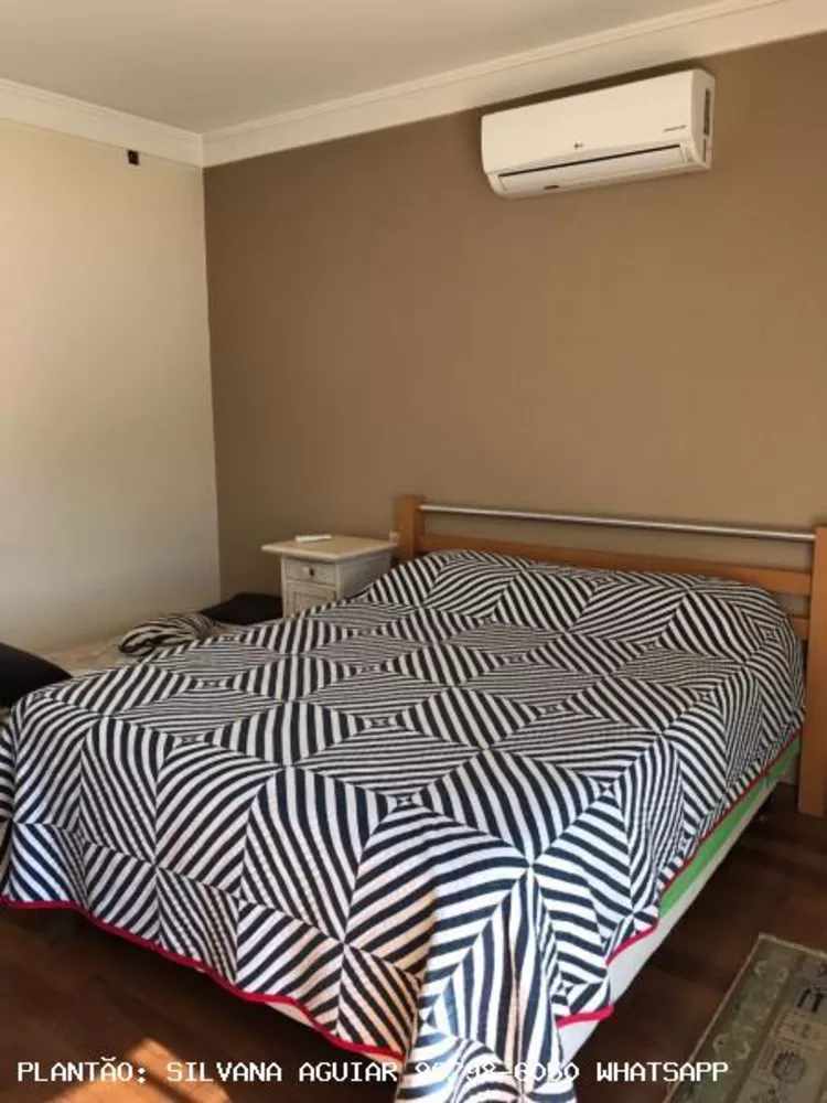 Casa de Condomínio à venda com 4 quartos, 450m² - Foto 9