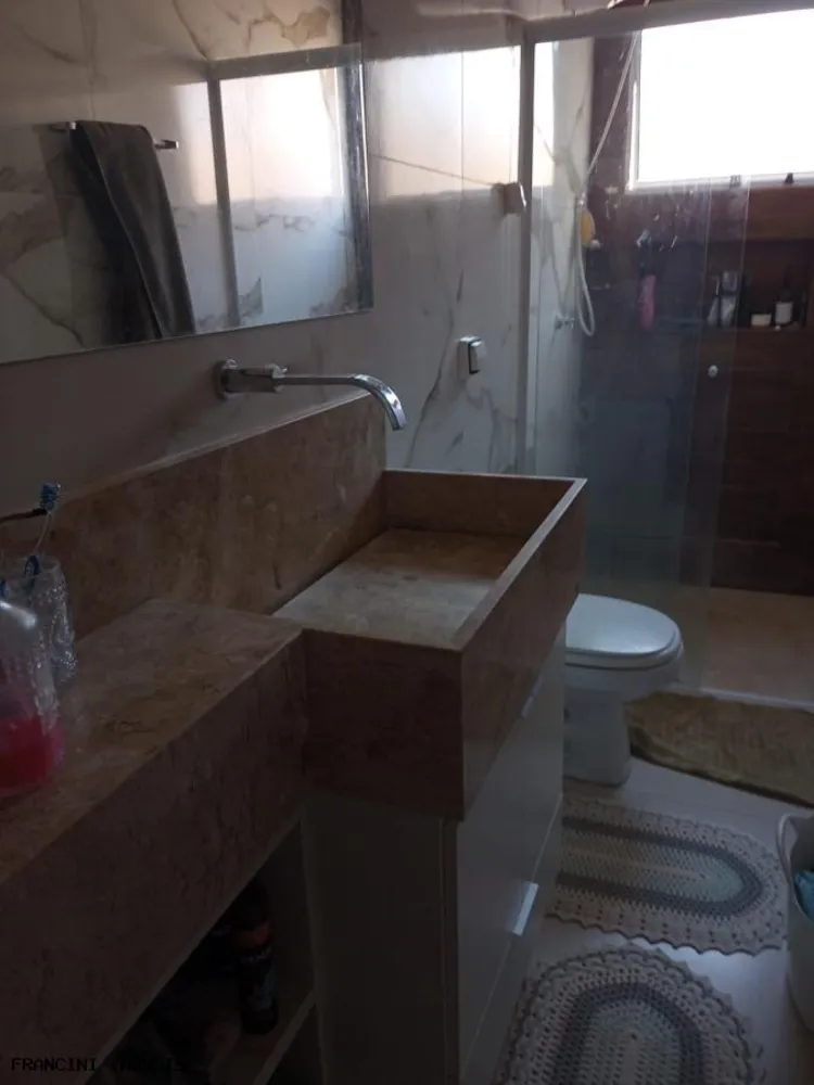 Casa, 3 quartos, 200 m² - Foto 14