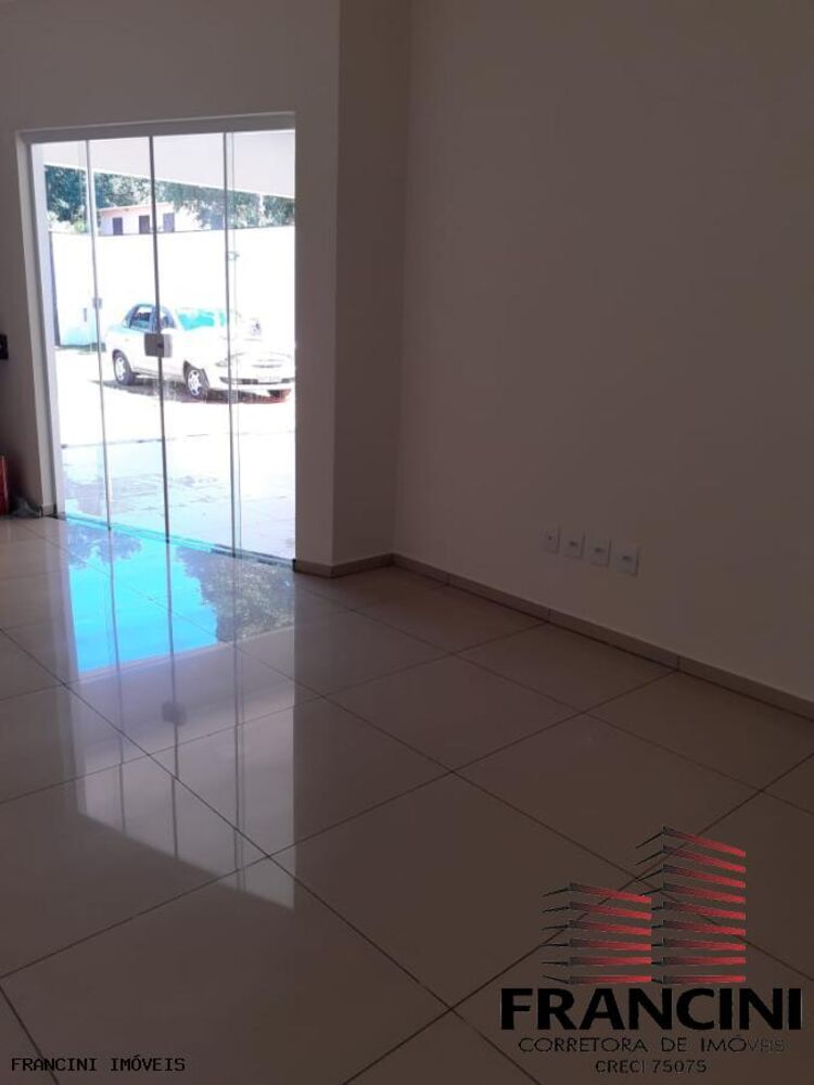 Chácara à venda com 2 quartos, 150m² - Foto 9